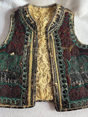 Hungarian Kalotaszegi Transylvania Handmade Embroidered Sheepskin Folk Vest